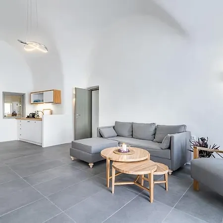 Veneston Suites, Kapari *
