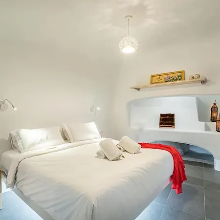 Apartman Veneston Suites, Kapari
